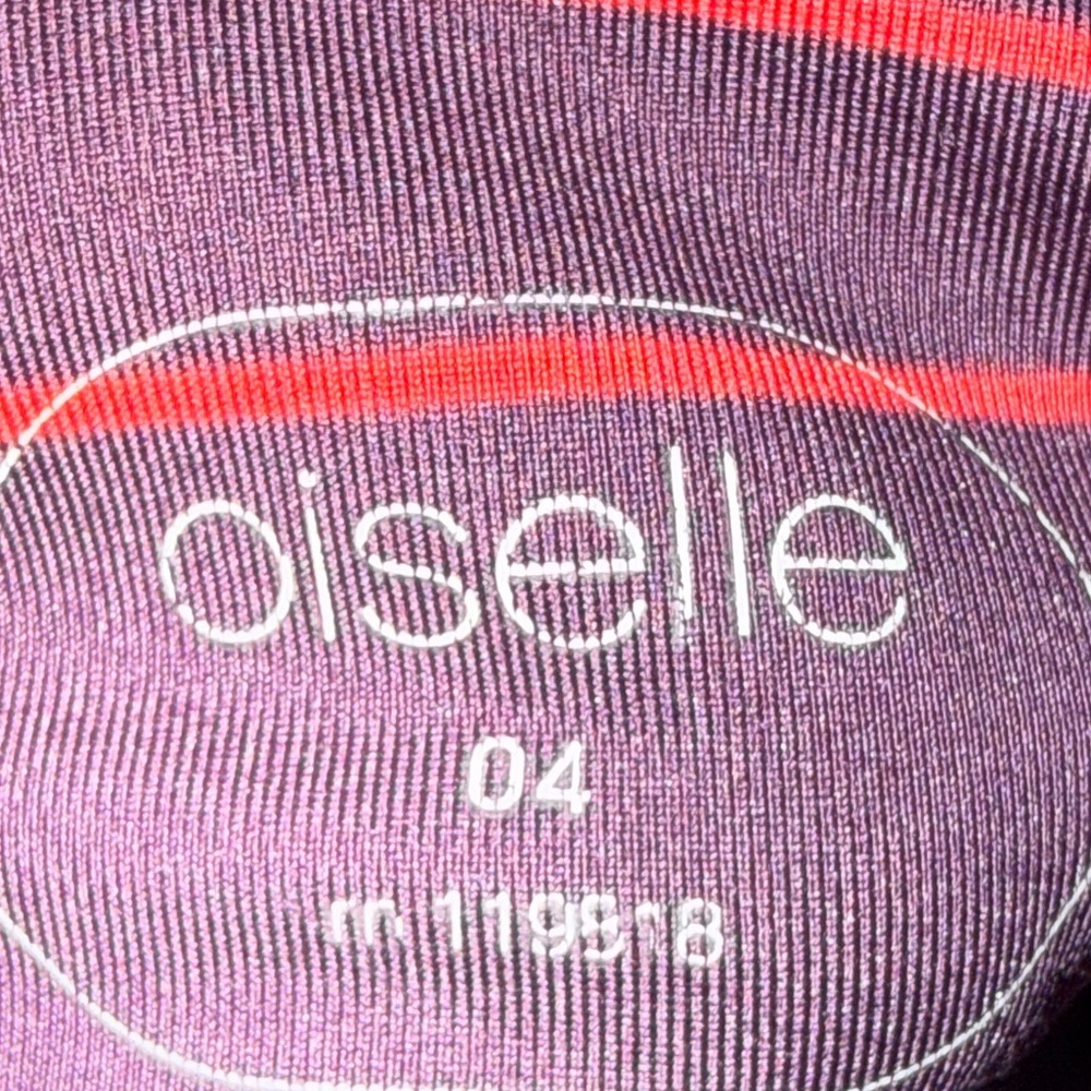 Oiselle Crop Leggings Size 4 Burgundy Red Print 15” Inseam - Picture 6 of 9